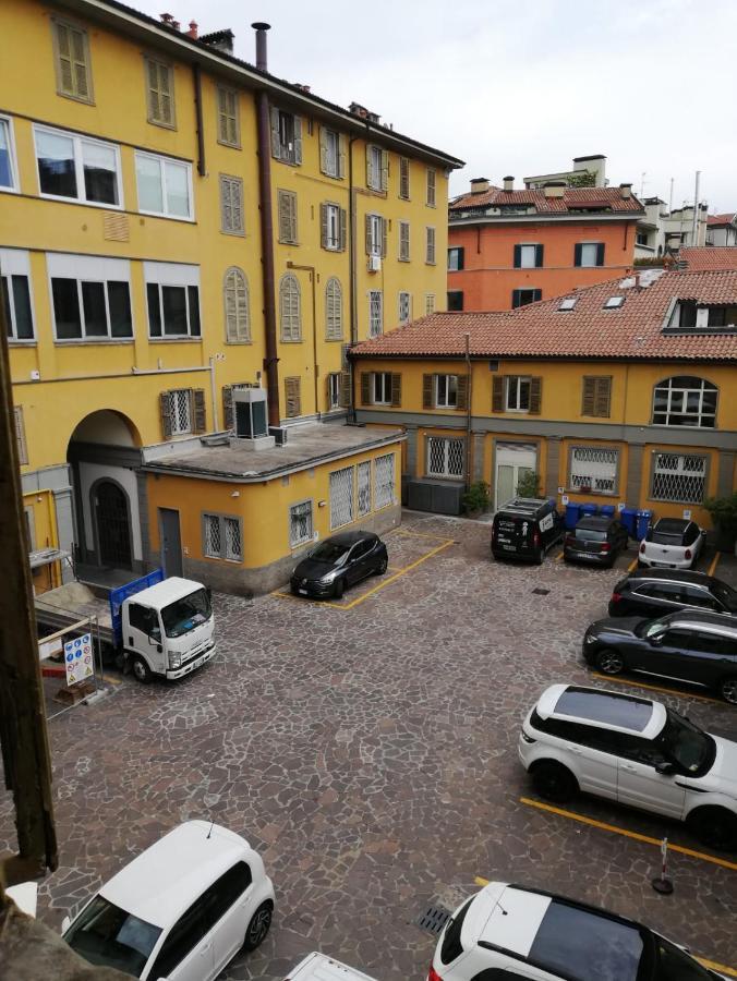 B&B Smeraldo Airport Bergamo Exteriör bild