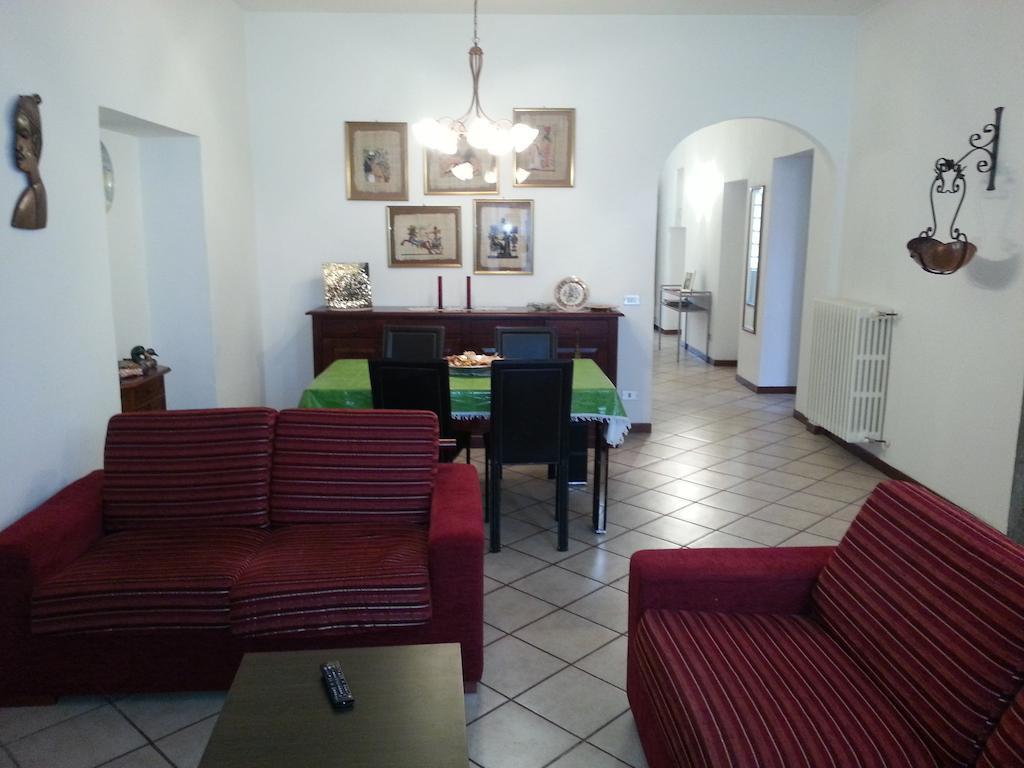 B&B Smeraldo Airport Bergamo Rum bild